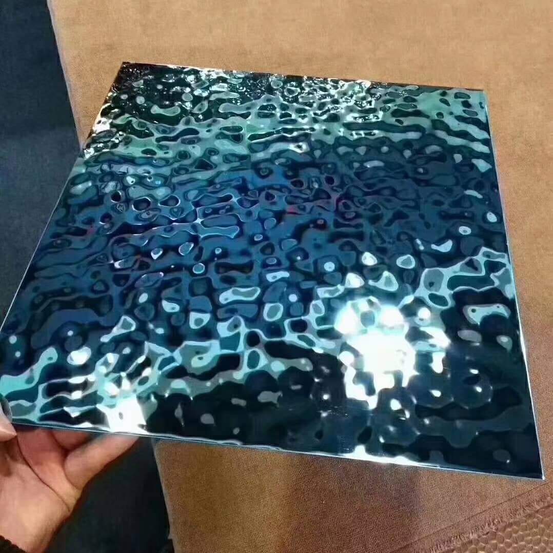 Tấm inox 3D sóng nước là gì?